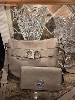 Tory Burch Pebbled Leather Crossbody and Zip Wallet - Neutral Taupe